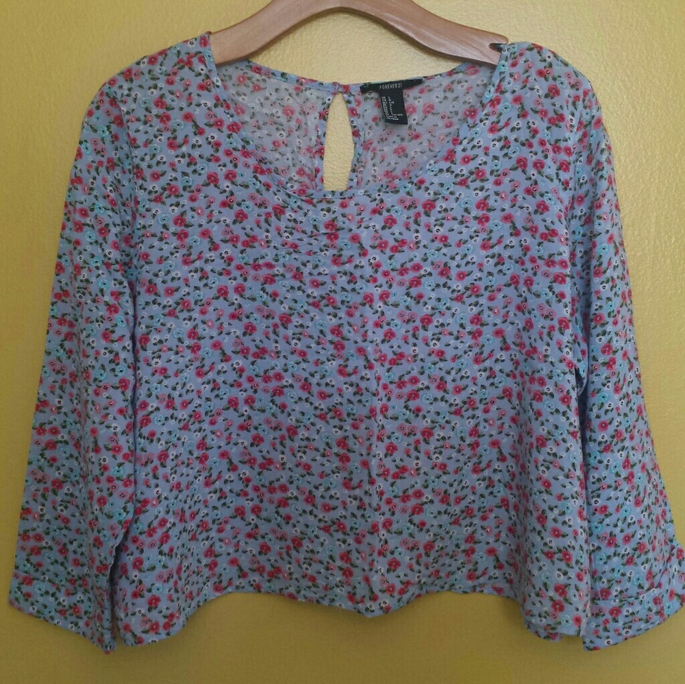 Forever 21 3/4 sleeve crop blouse